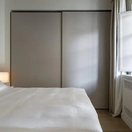 Deservi Charming Petrarca Apartman *